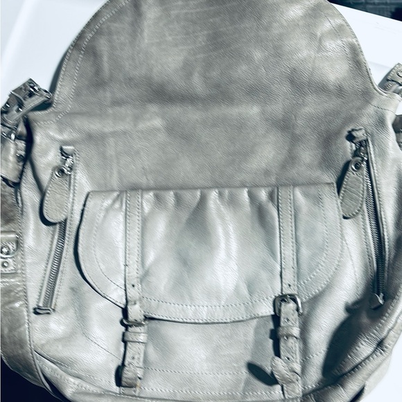 Sabina New York Grey Leather Saddle Bag - Picture 3 of 12